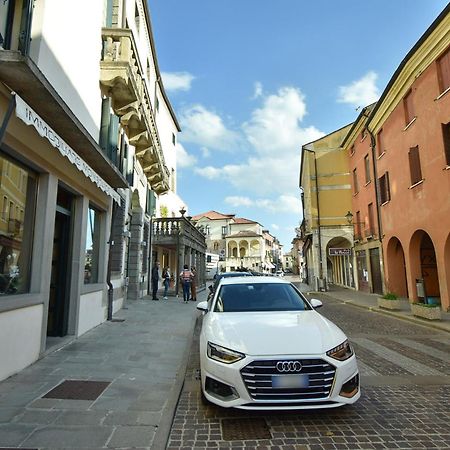 Welc-Om Casa A Colori Nel Borgo Lejlighed Monselice Eksteriør billede